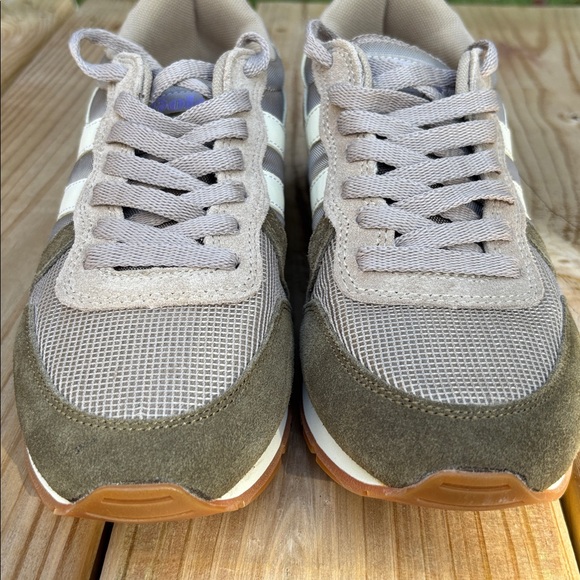 NEW Gola Daytona CLA592 Suede Retro Casual Sneakers size 8 - Picture 3 of 9